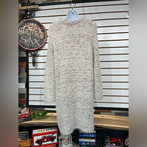 Solitaire cardigan size large - Picture 7 of 10